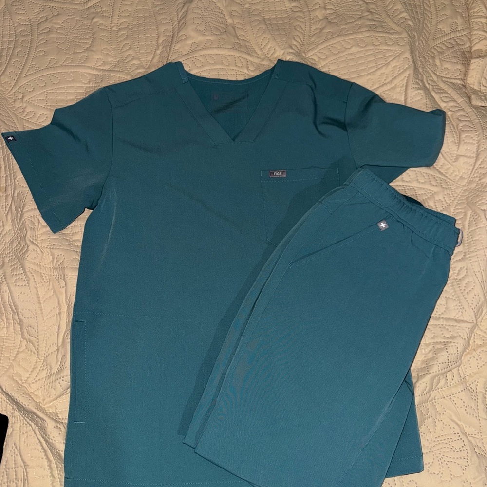 Figs Teal Scrub Set